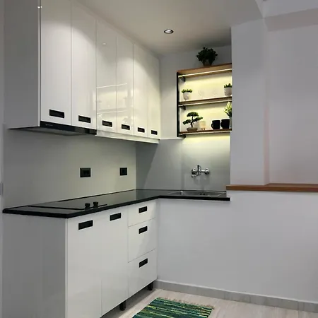 Crown Apartment Sarandë